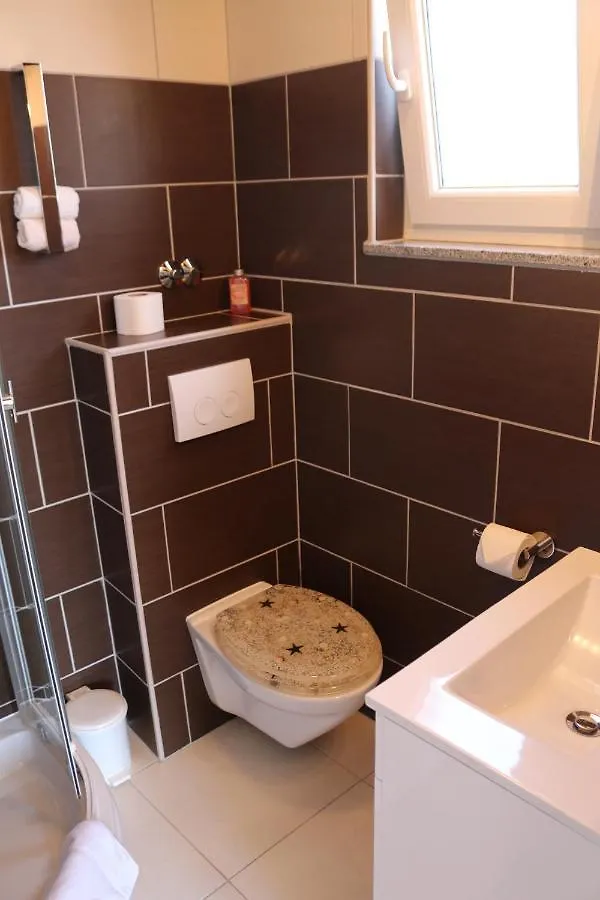 Apartment Matic Vrsi