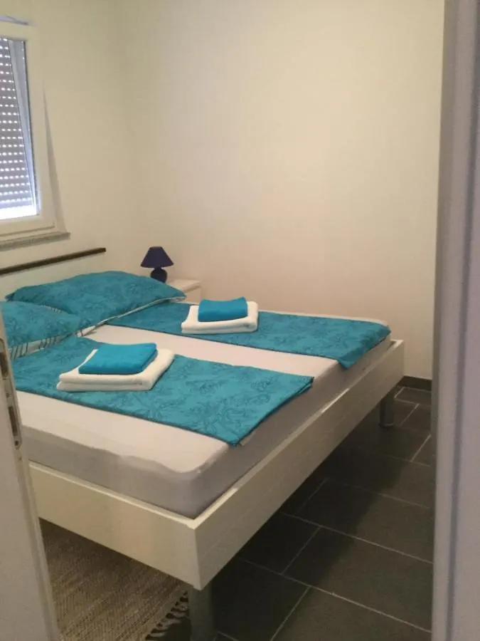 Apartment Matic Vrsi Croatia